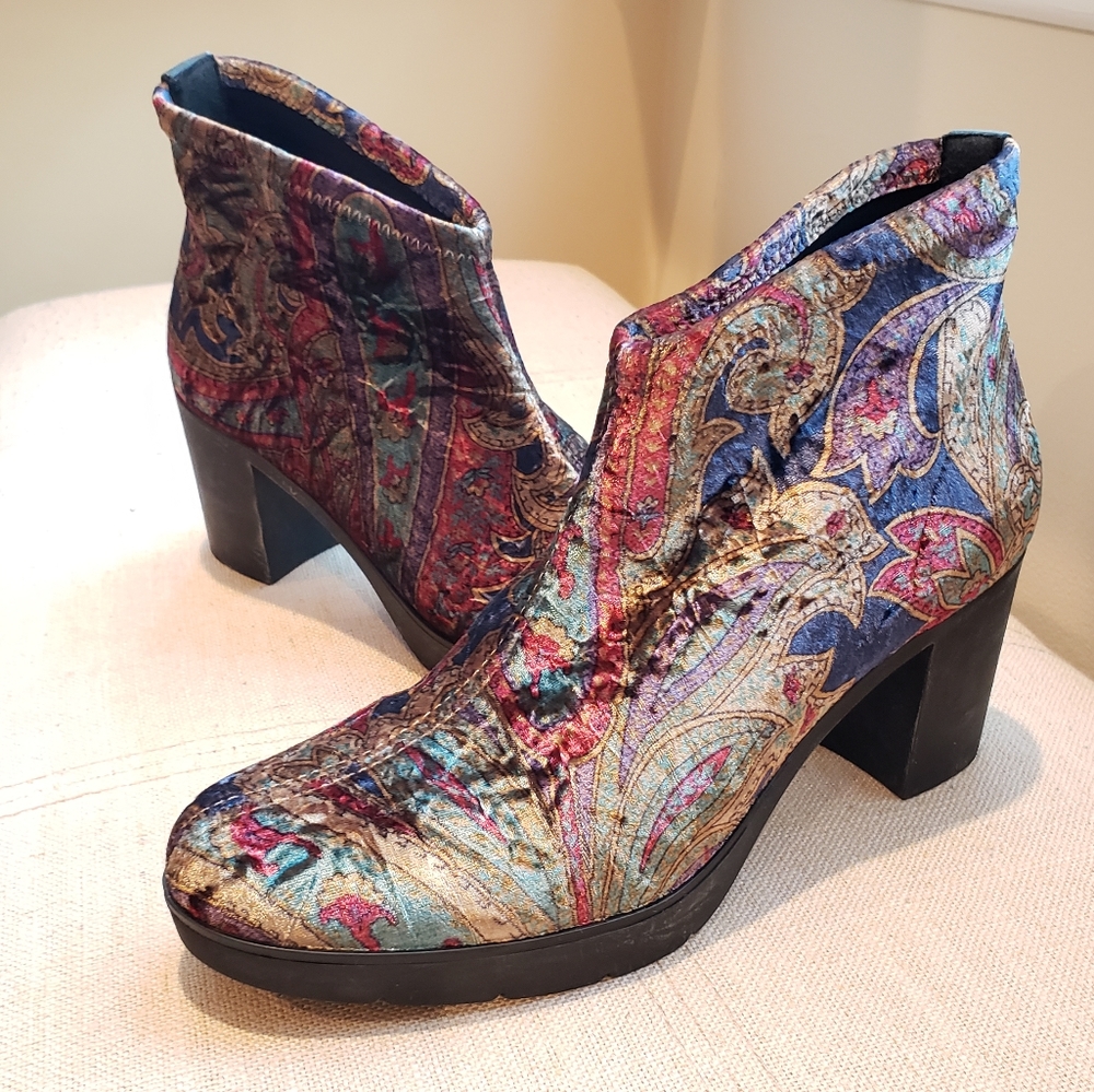 Toni Pons Finley booties